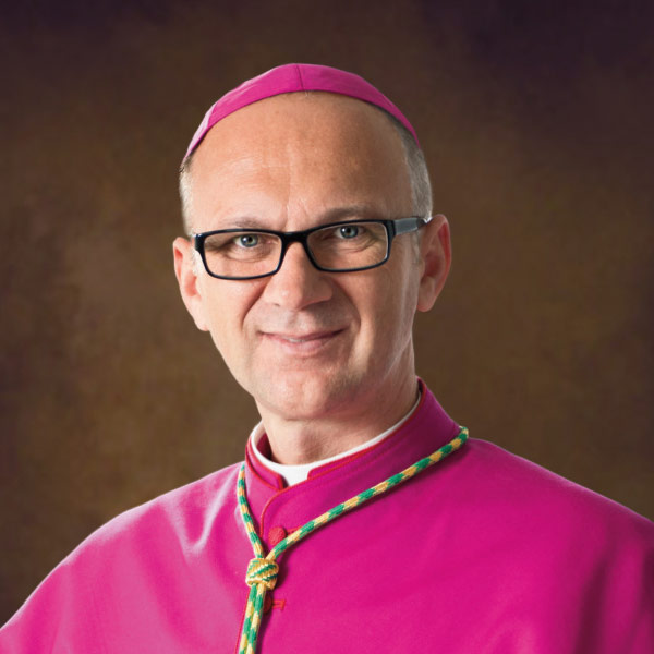 Bishop-of-Hamilton Bishop of Hamilton