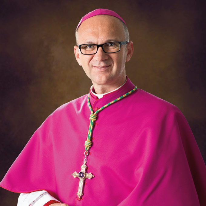 Bishop-of-Hamiton_680 Bishop of Hamilton